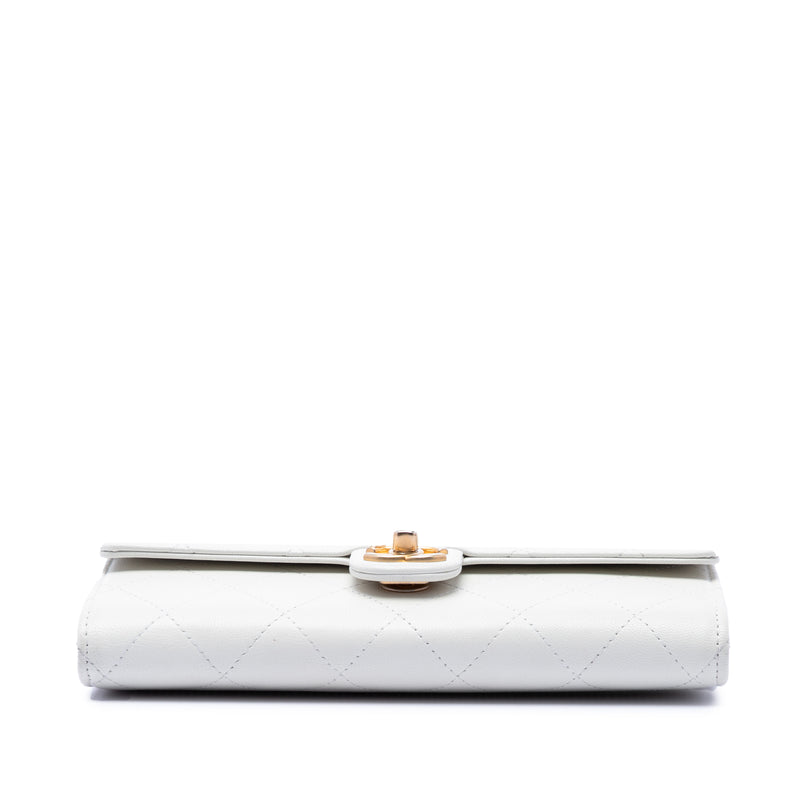 CC Quilted Goatskin Chic Pearls Wallet on Chain - Image 3