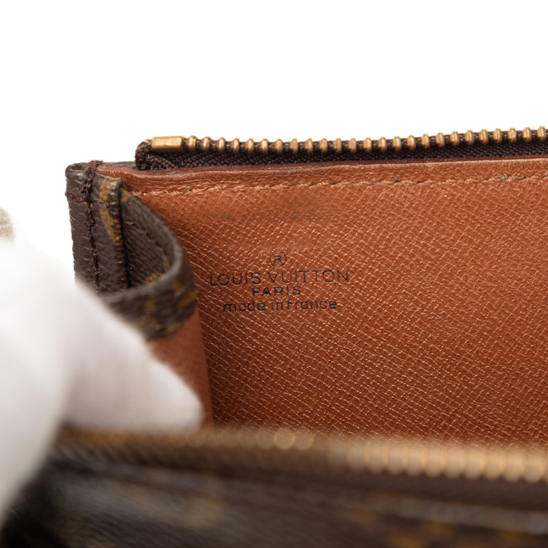 Monogram Poche Documents Portfolio - Image 5