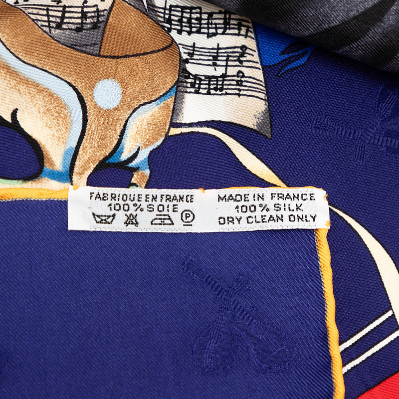 Le Carnaval de Venise Silk Scarf 90 - Image 7