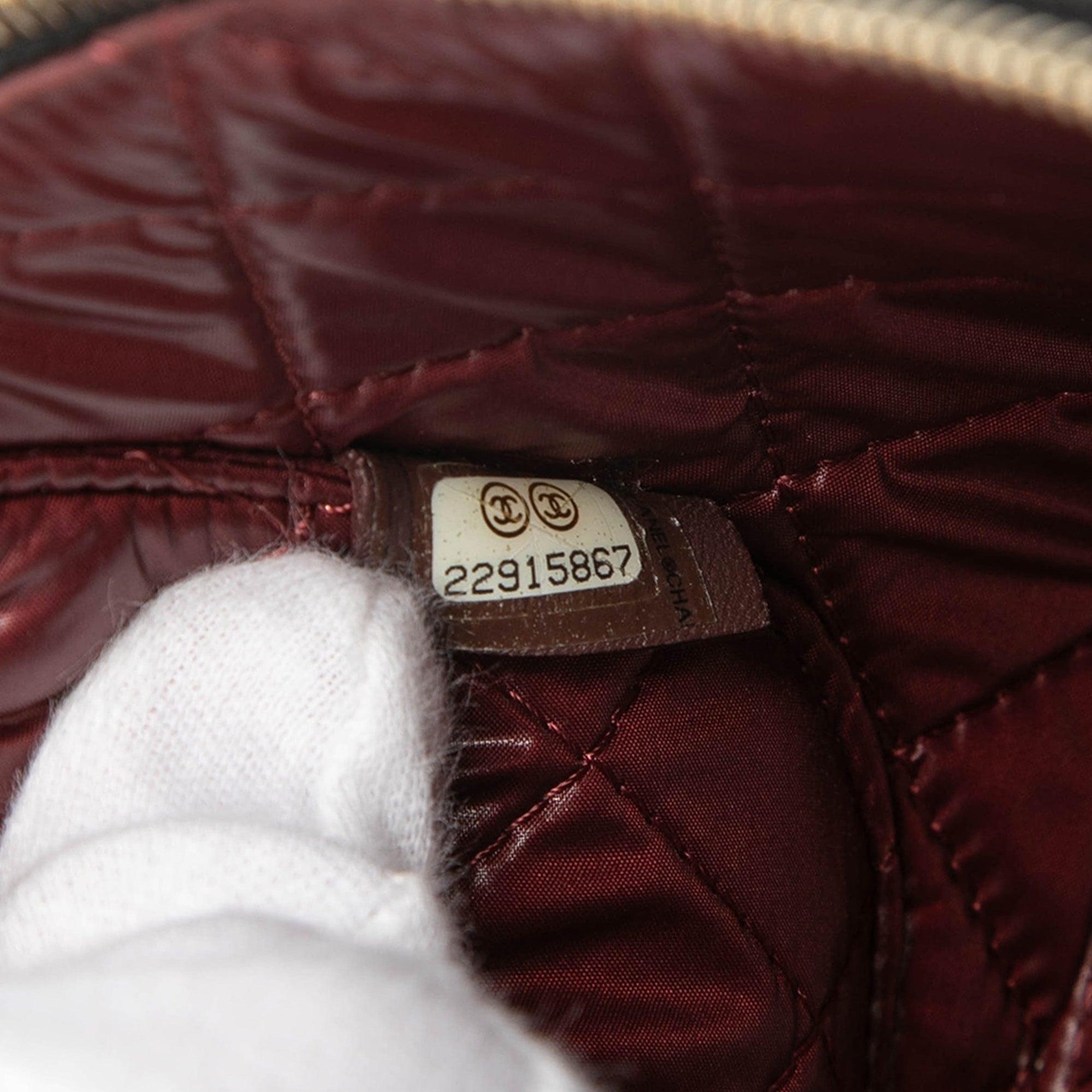 CC Quilted Lambskin Vanity Bag - Image 6