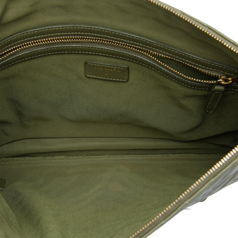 Large CC Chevron Calfskin O Case Clutch - Image 4