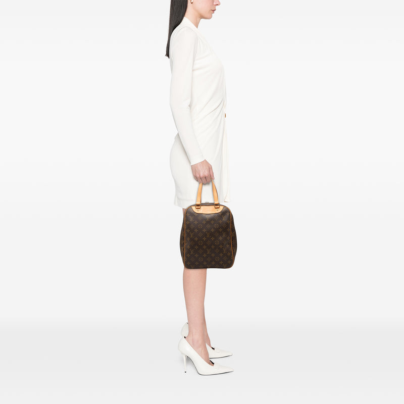 Monogram Excursion - Image 7
