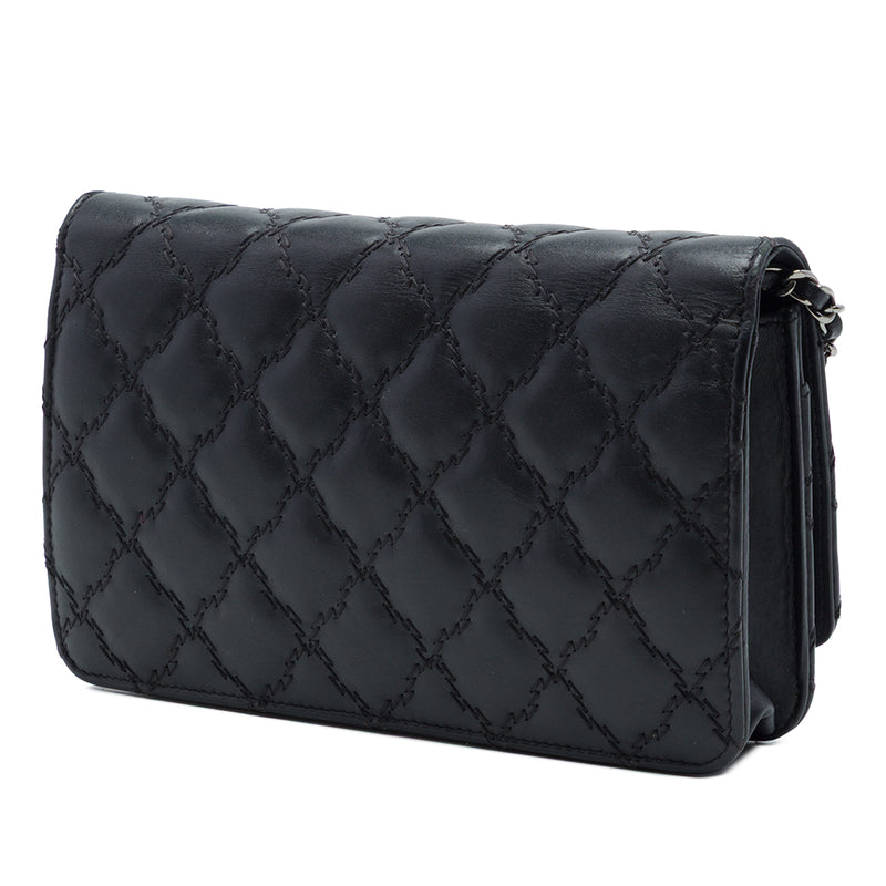 CC Quilted Calfskin Double Stitch Hamptons Wallet On Chain - Image 2