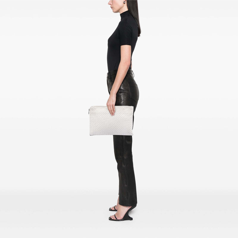 Nappa Intercciato Clutch - Image 7