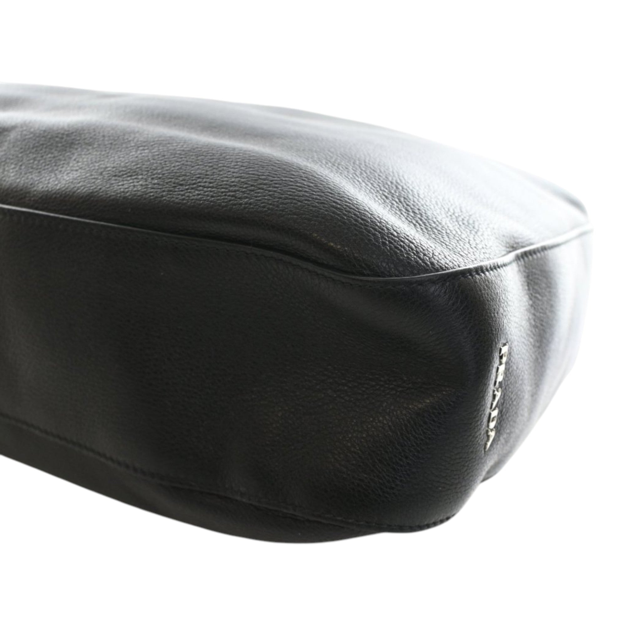 Vitello Corsica Pocket Hobo - Image 10