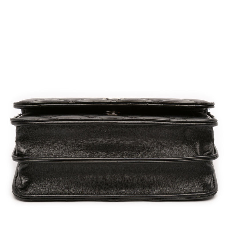 Mini CC Lambskin Wallet on Chain - Image 3