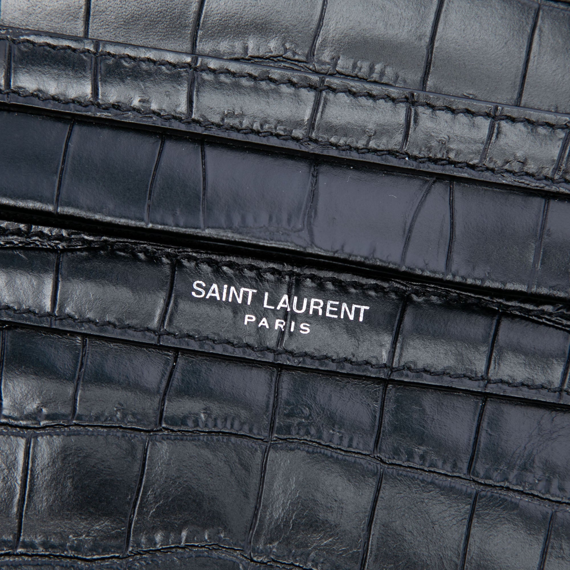 Crocodile Embossed Leather Camp Camera Bag - Image 5