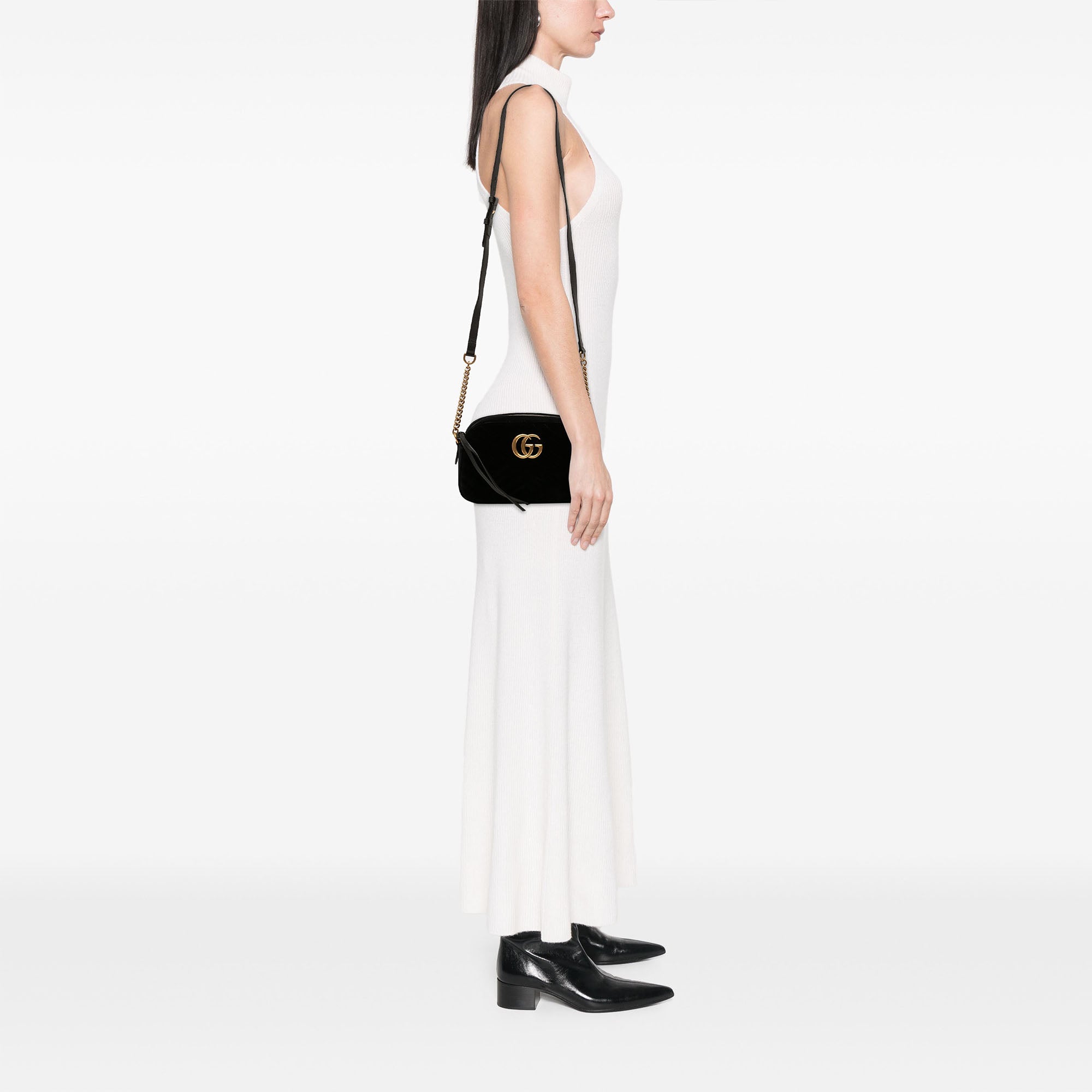 Small GG Marmont Matelasse Velvet Crossbody - Image 10