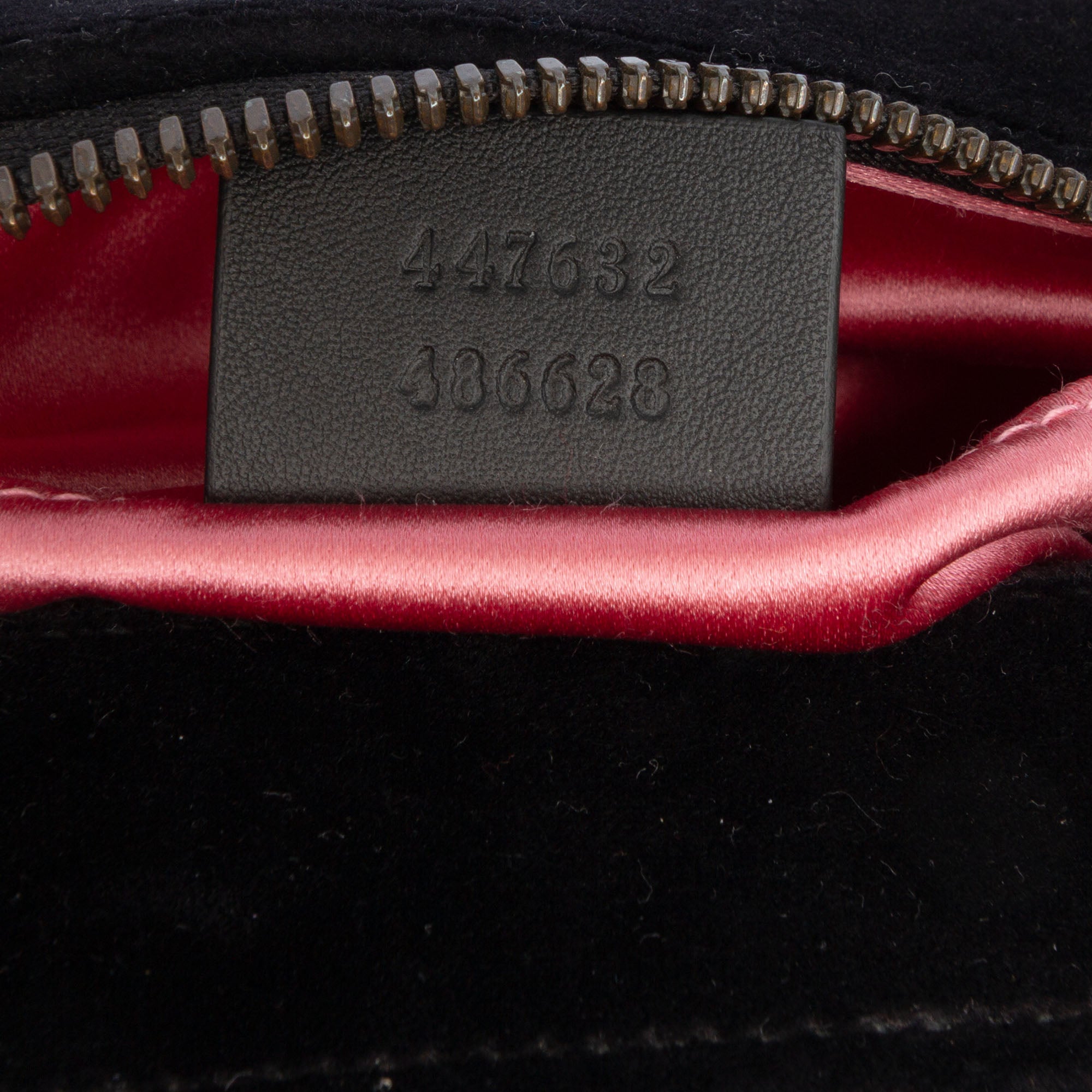Small GG Marmont Matelasse Velvet Crossbody - Image 6