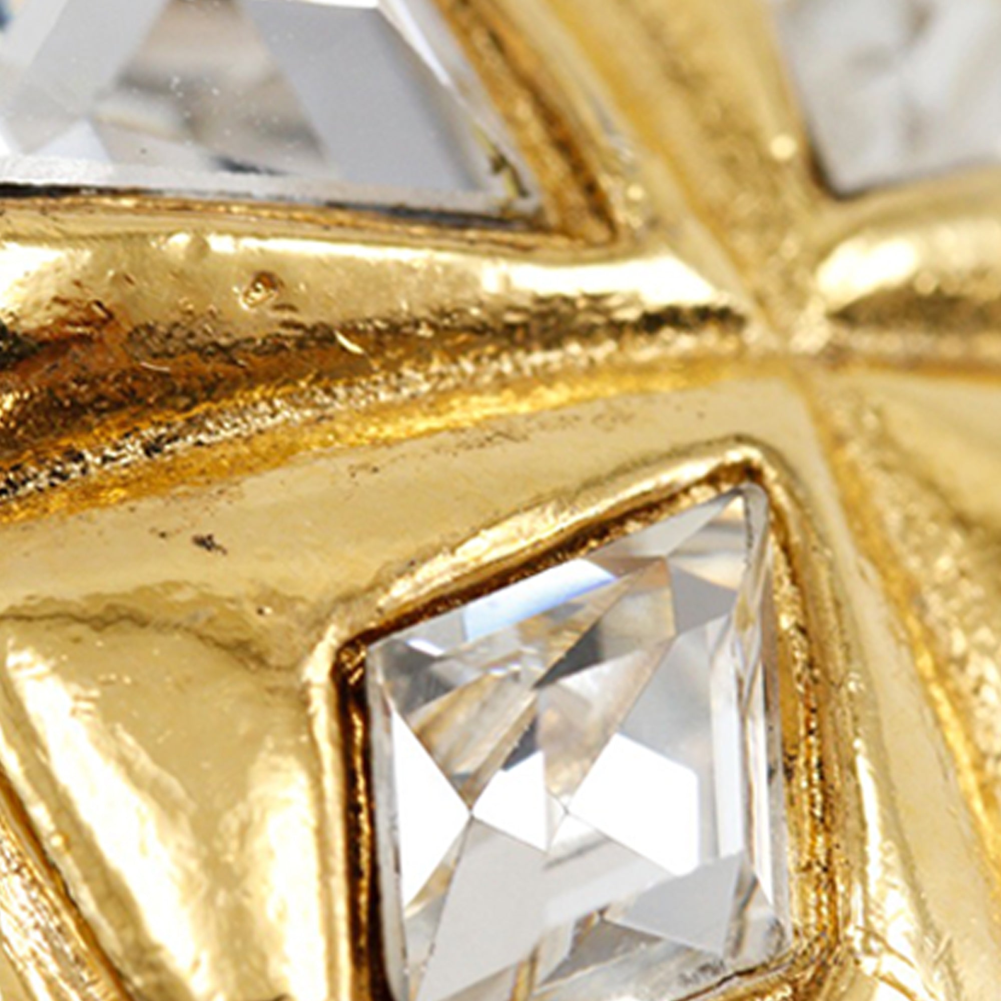 Gold Plated Strass Diamond Shape Clip On Earrings - Image 10