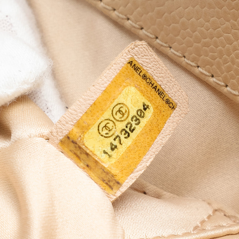 Caviar Grand Shopping Tote - Image 6