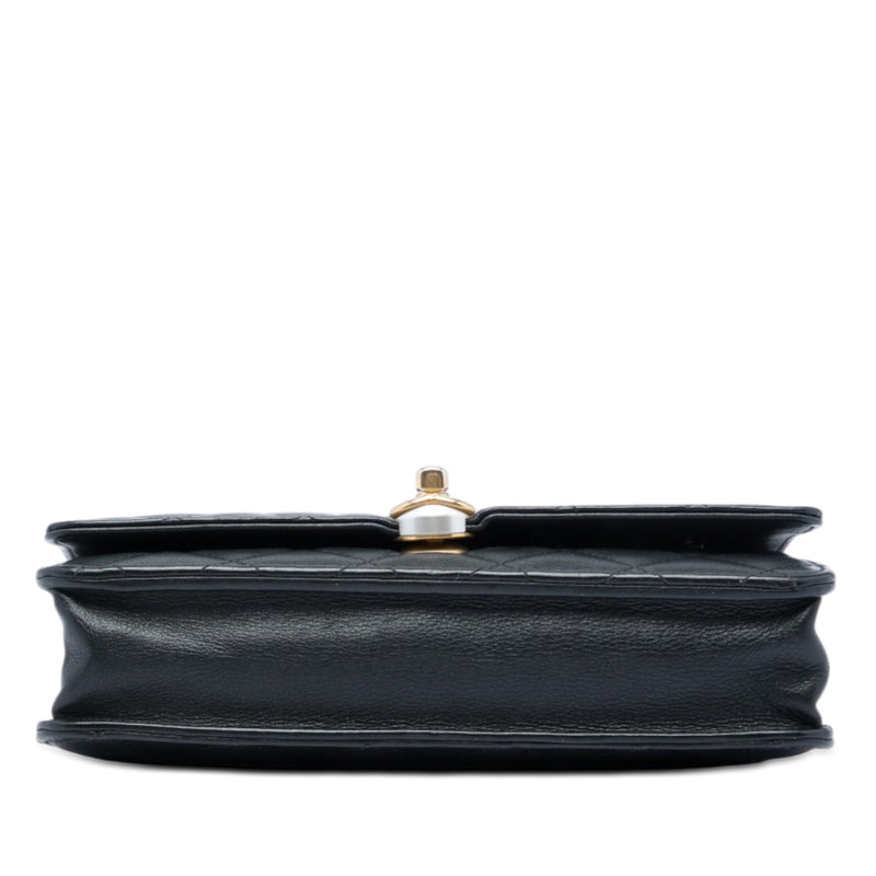 CC Quilted Lambskin Pearl Wallet on Chain - Image 3