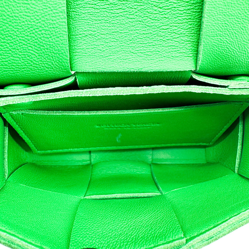 Bottega Veneta Cassette Maxi Intrecciato Leather Green Bag