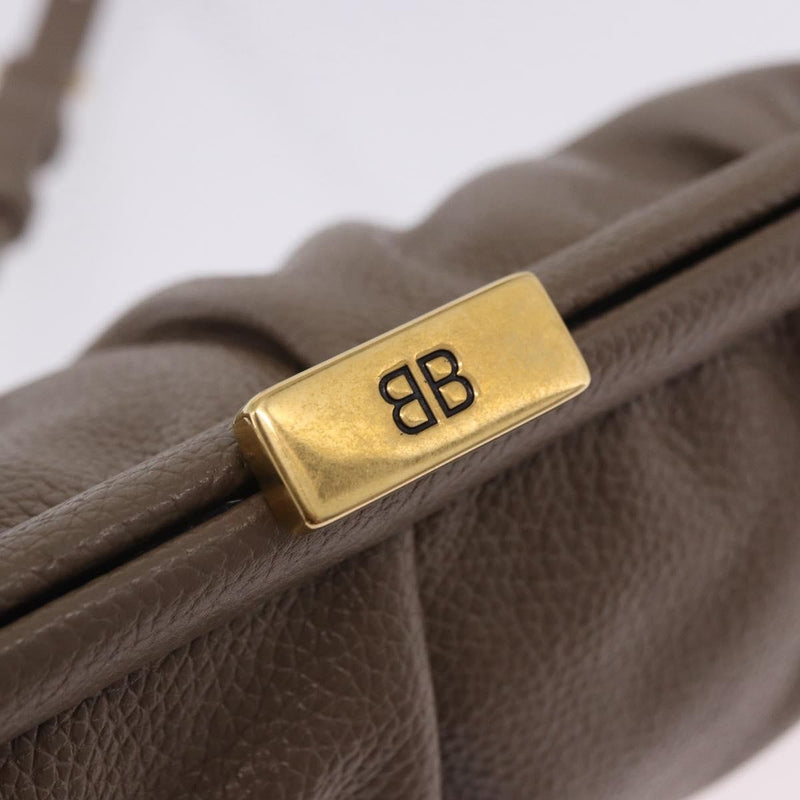 Balenciaga Cloud Clutch Leather Beige
