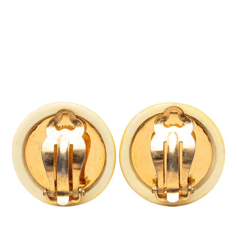 CC Resin Round Clip On Earrings - Image 2