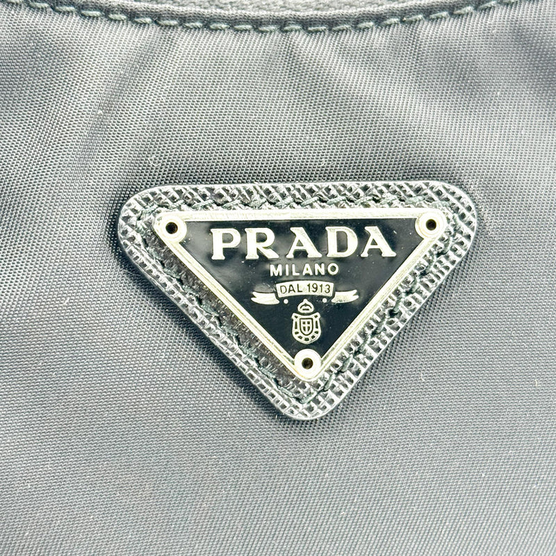 Prada Re-Edition 2005 Hobo Tessuto With Saffiano Leather Black Nylon