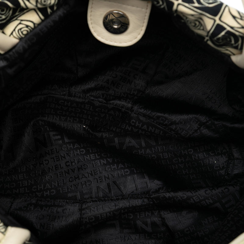 Camellia Canvas Coco Ball Tote - Image 4