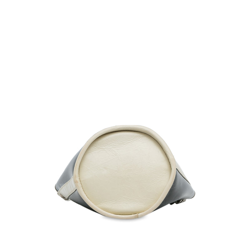 Crumpled Calfskin PVC Camellia Bucket - Image 5
