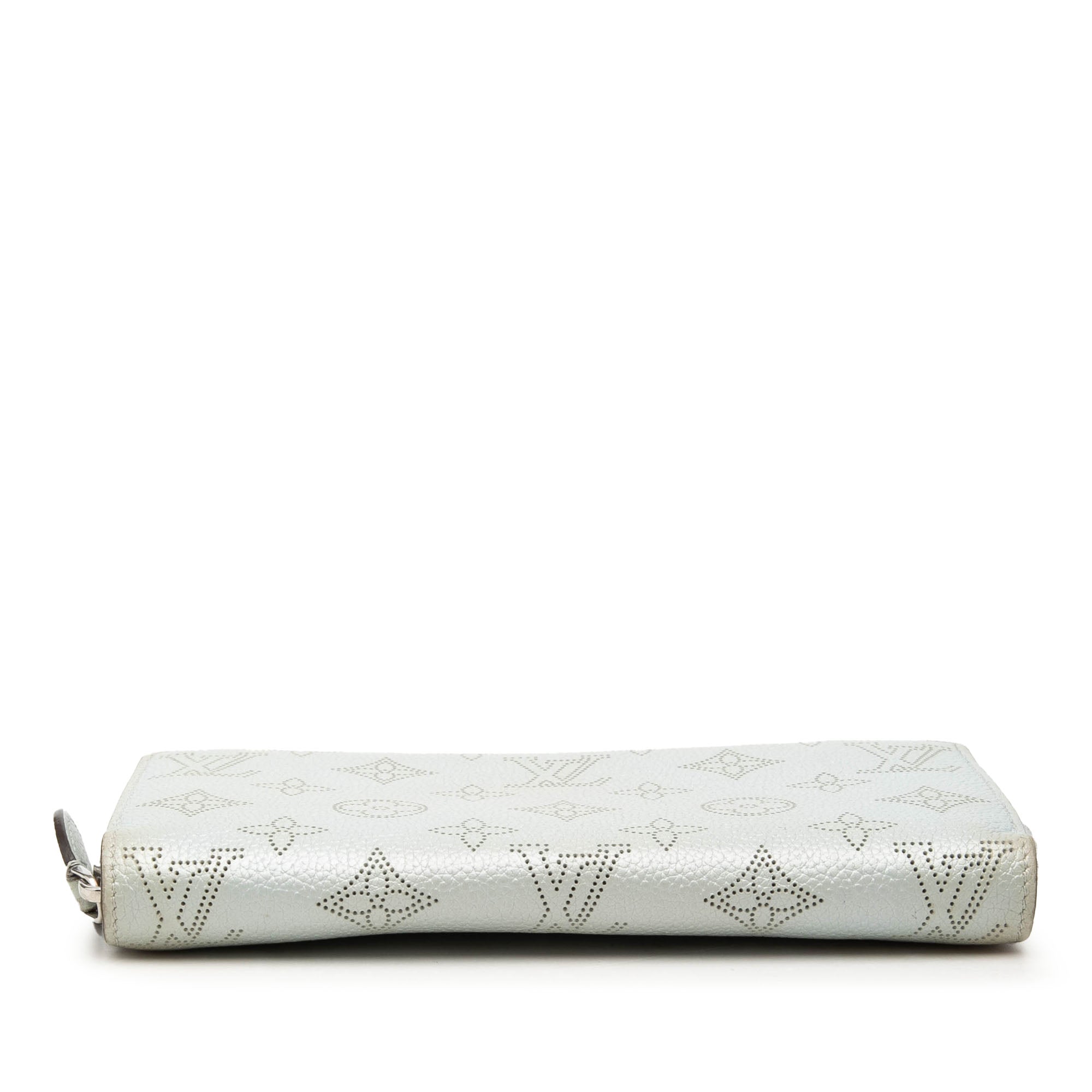 Monogram Mahina Zippy Wallet - Image 3