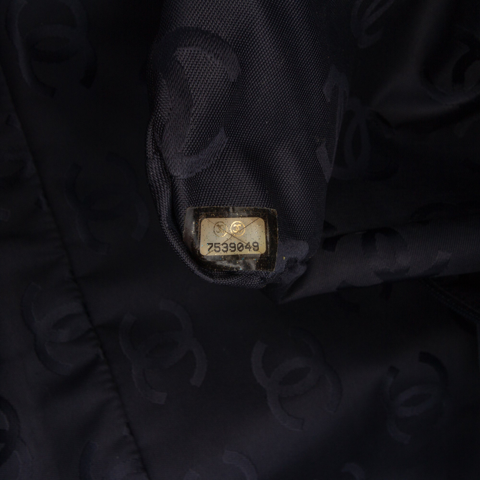 CC Denim Travel Bag - Image 5