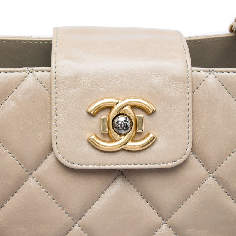 Quilted Glazed Calfskin Daily Walk Tote - Image 5