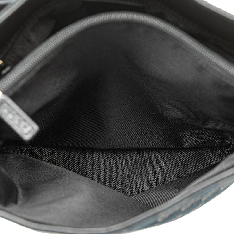 GG Canvas Shoulder Bag - Image 5