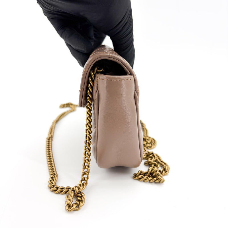 Gucci Gg Marmont Flap Chevron Leather Beige Bag