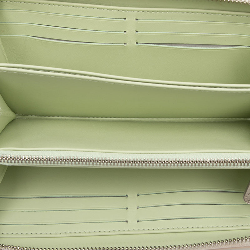 Monogram Mahina Reverse Zippy Wallet - Image 4