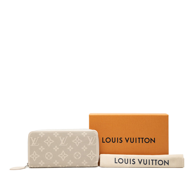 Monogram Mahina Reverse Zippy Wallet - Image 7