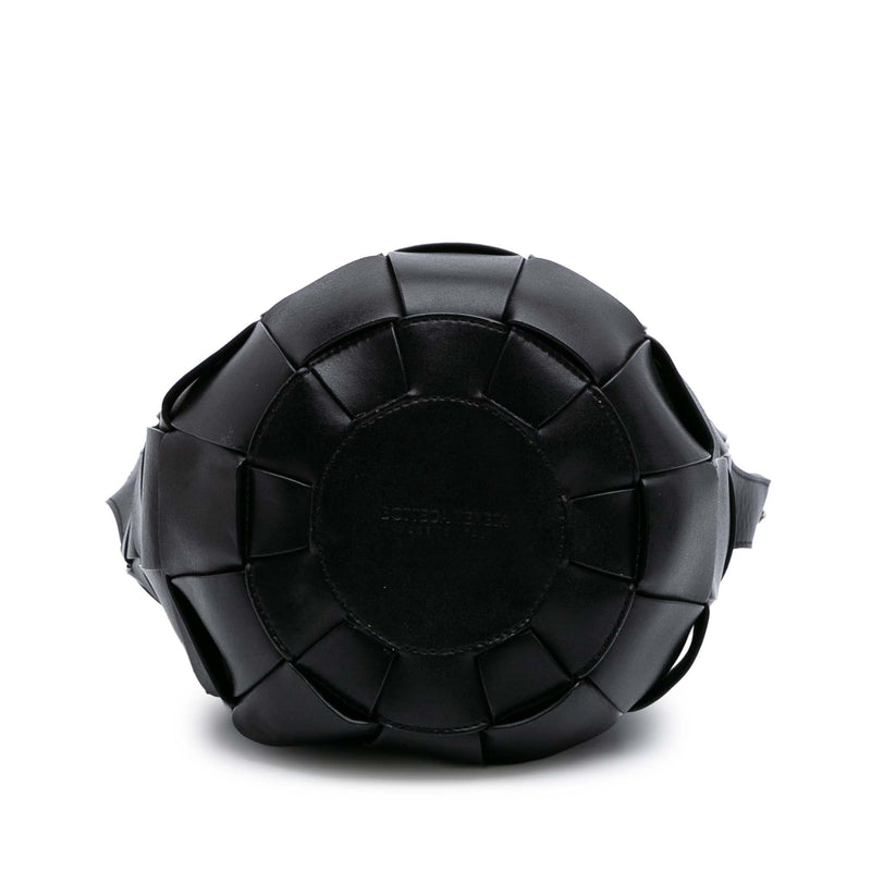 Nappa Intrecciato Casette Lantern Bucket - Image 3