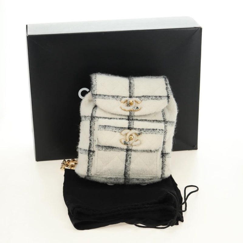 Chanel Duma Drawstring Quilted Wool Tweed Beige Bag