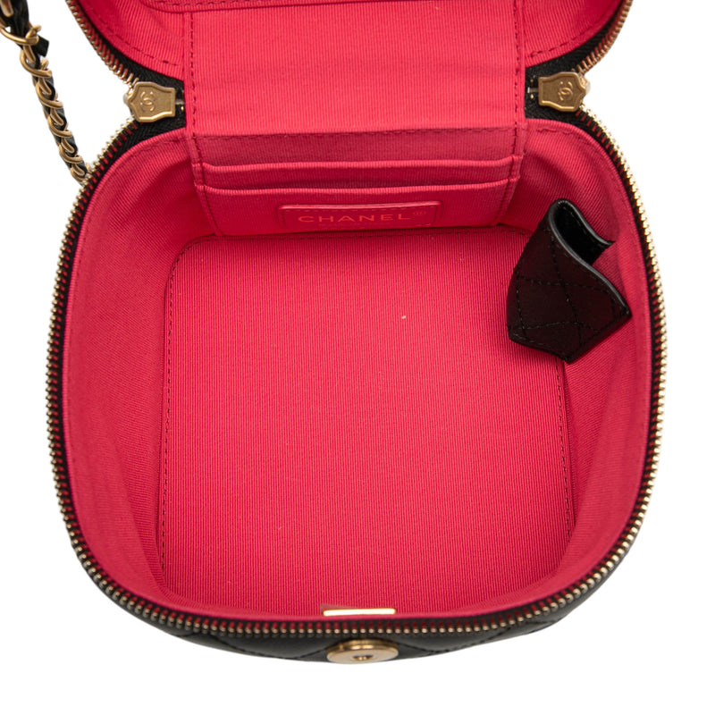 Small Quilted Calfskin Chain Bar Vanity Case with Chain - Image 4