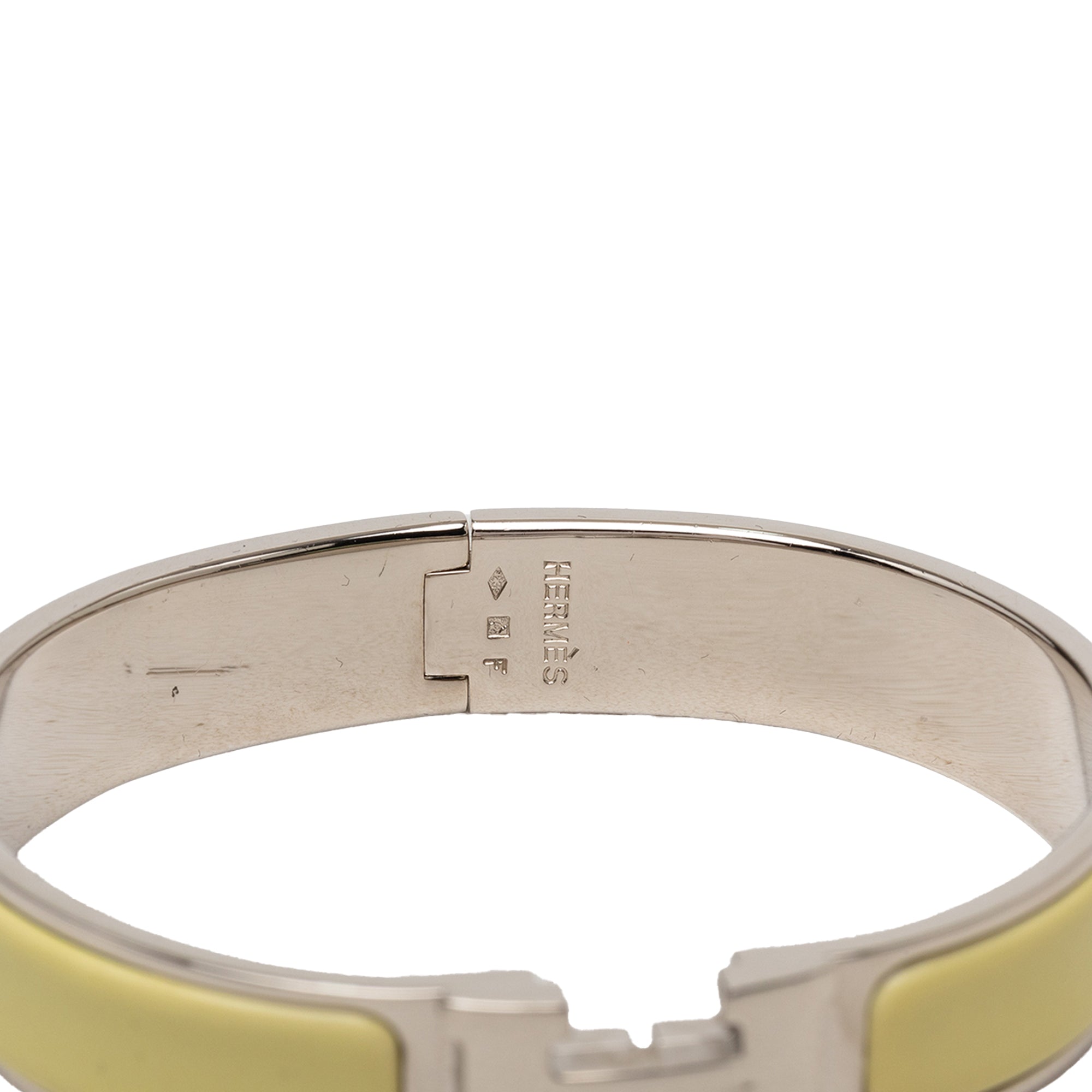 Narrow Enamel Clic H Bracelet PM - Image 4