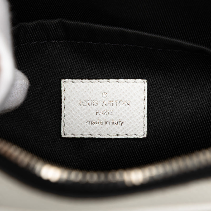 Monogram Taigarama Outdoor Messenger - Image 5