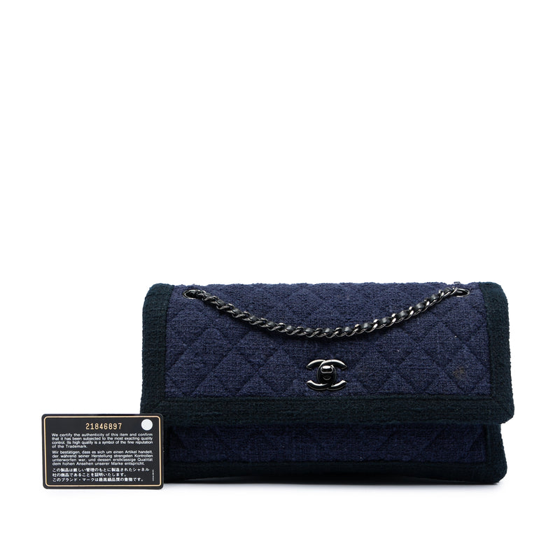 CC Quilted Tweed Accordion Flap - Image 6