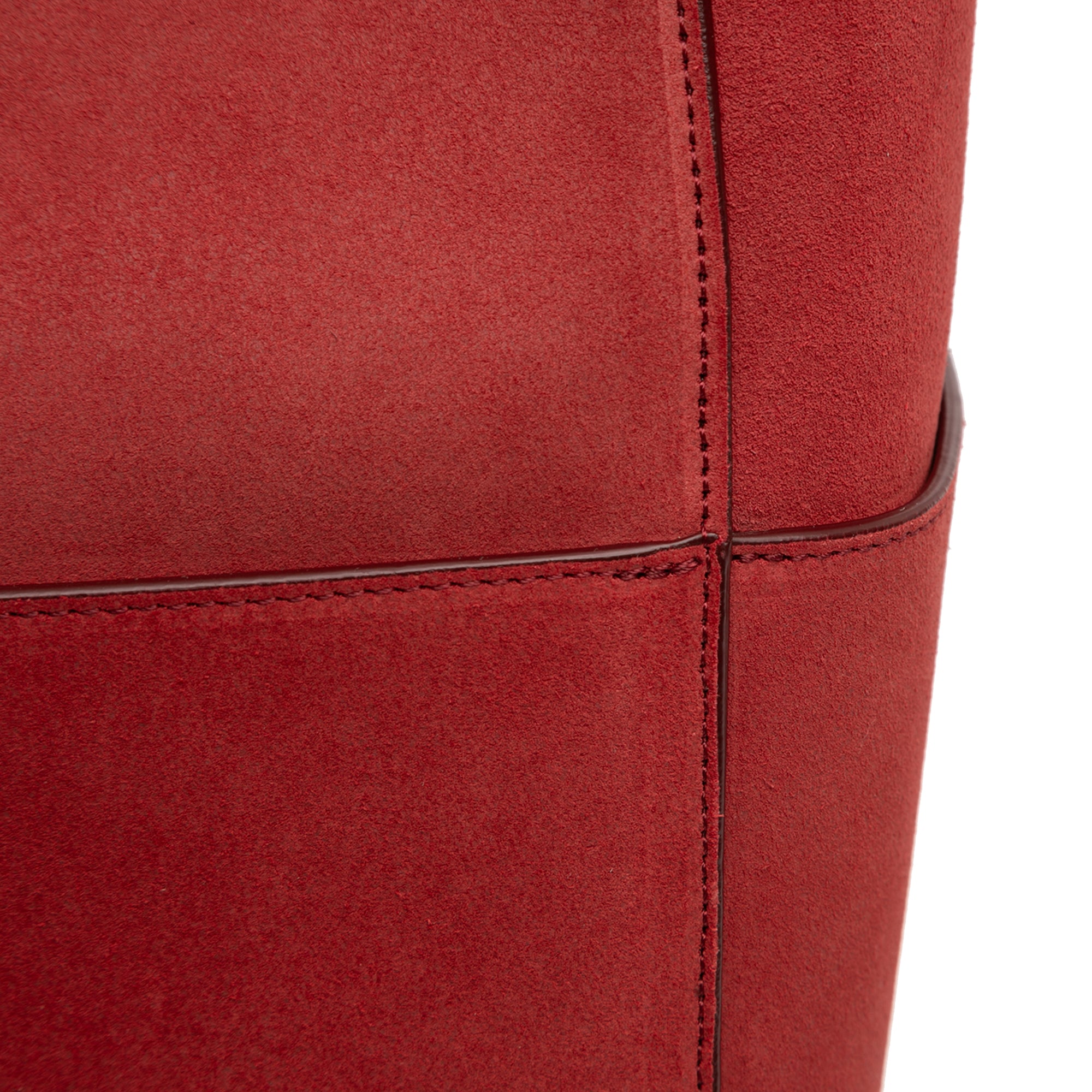 Medium Suede Seau Sangle Bucket Bag - Image 10