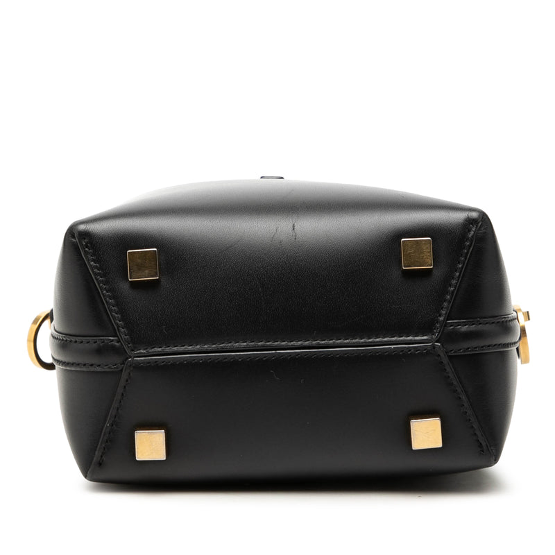 Mini Shiny Calfskin Le 37 Bucket Bag - Image 3