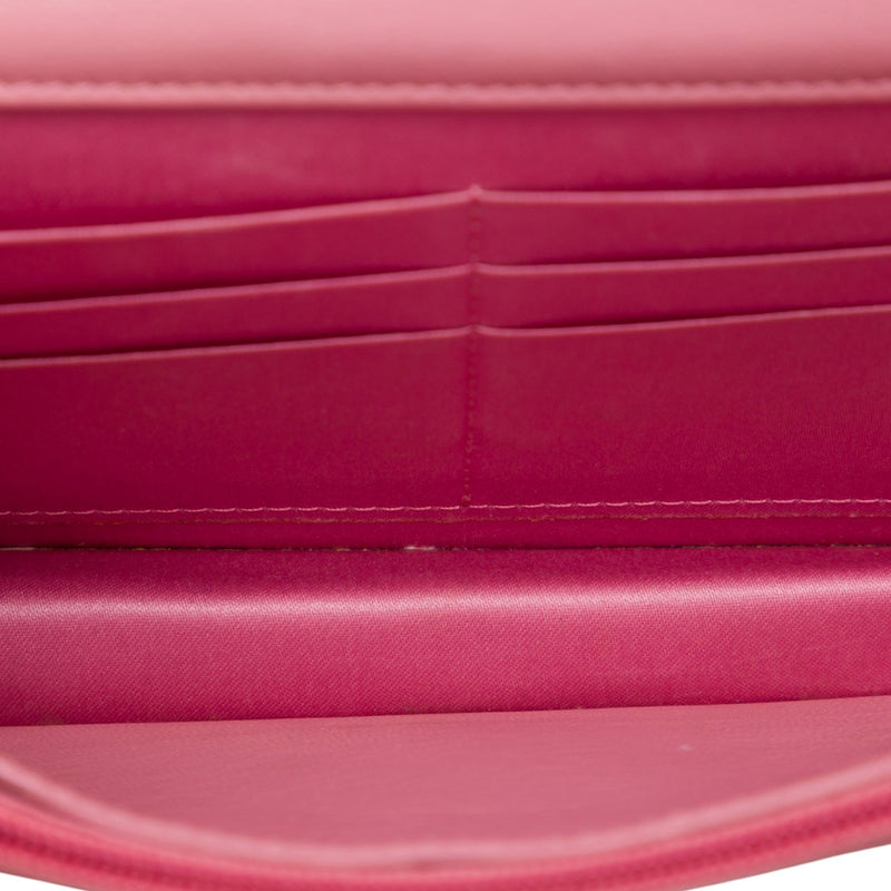 CC Embossed Lambskin Camellia Wallet On Chain - Image 4