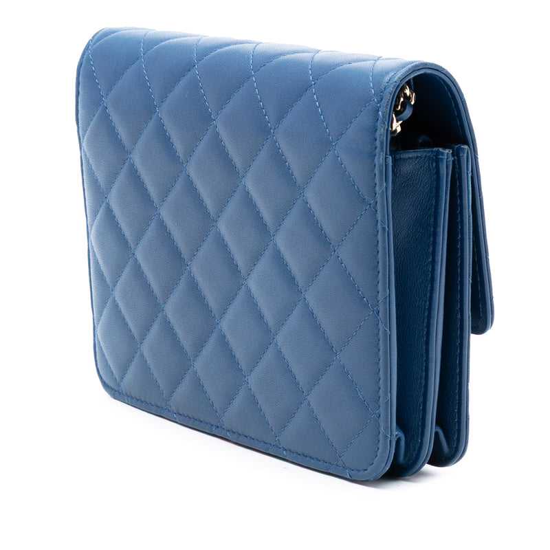 CC Square Quilted Lambskin Wallet on Chain - Image 2