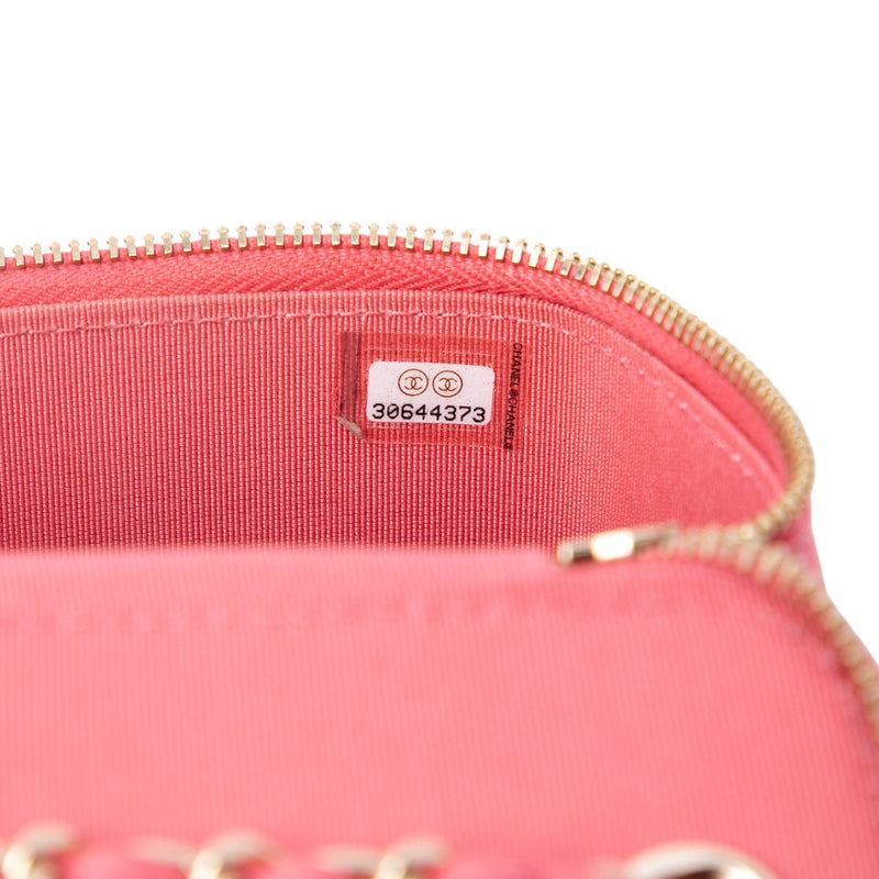 Mini Quilted Lambskin Top Handle Vanity Case With Chain - Image 6