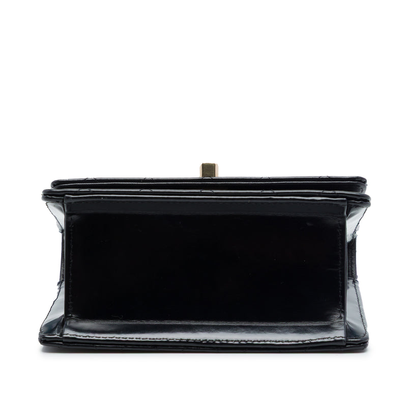 Micro CC Quilted Shiny Calfskin Single Flap - Image 3