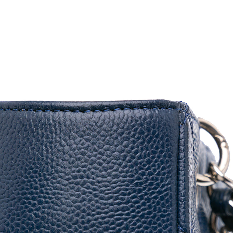 Caviar Petite Shopping Tote - Image 10