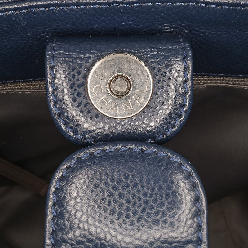 Caviar Petite Shopping Tote - Image 7
