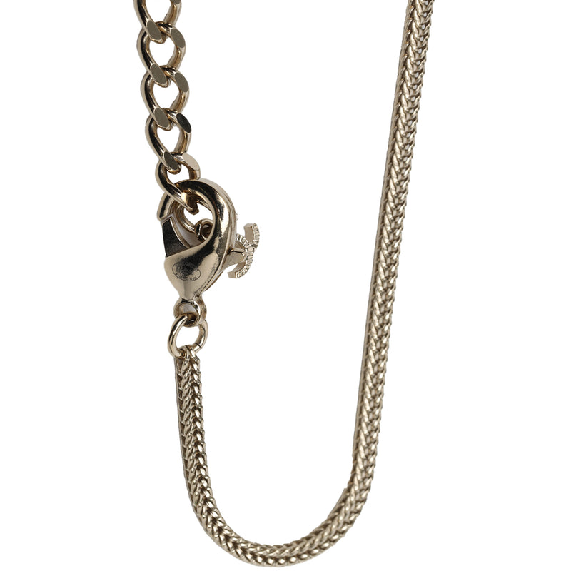 CC Gold Plated Resin Strass Faux Pearl Camellia Round Pendant Necklace - Image 5