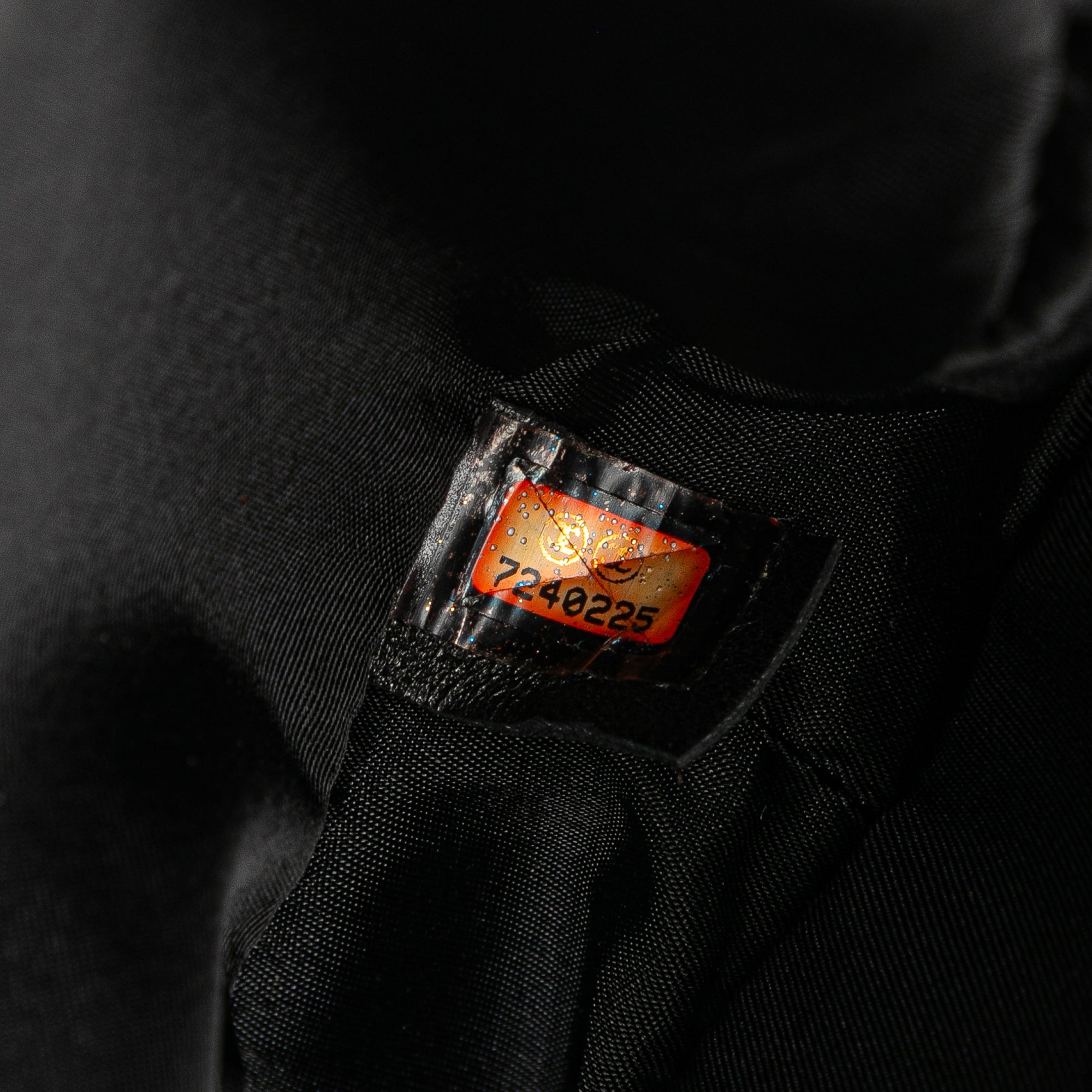 New Travel Line Nylon Round Pouch - Image 6