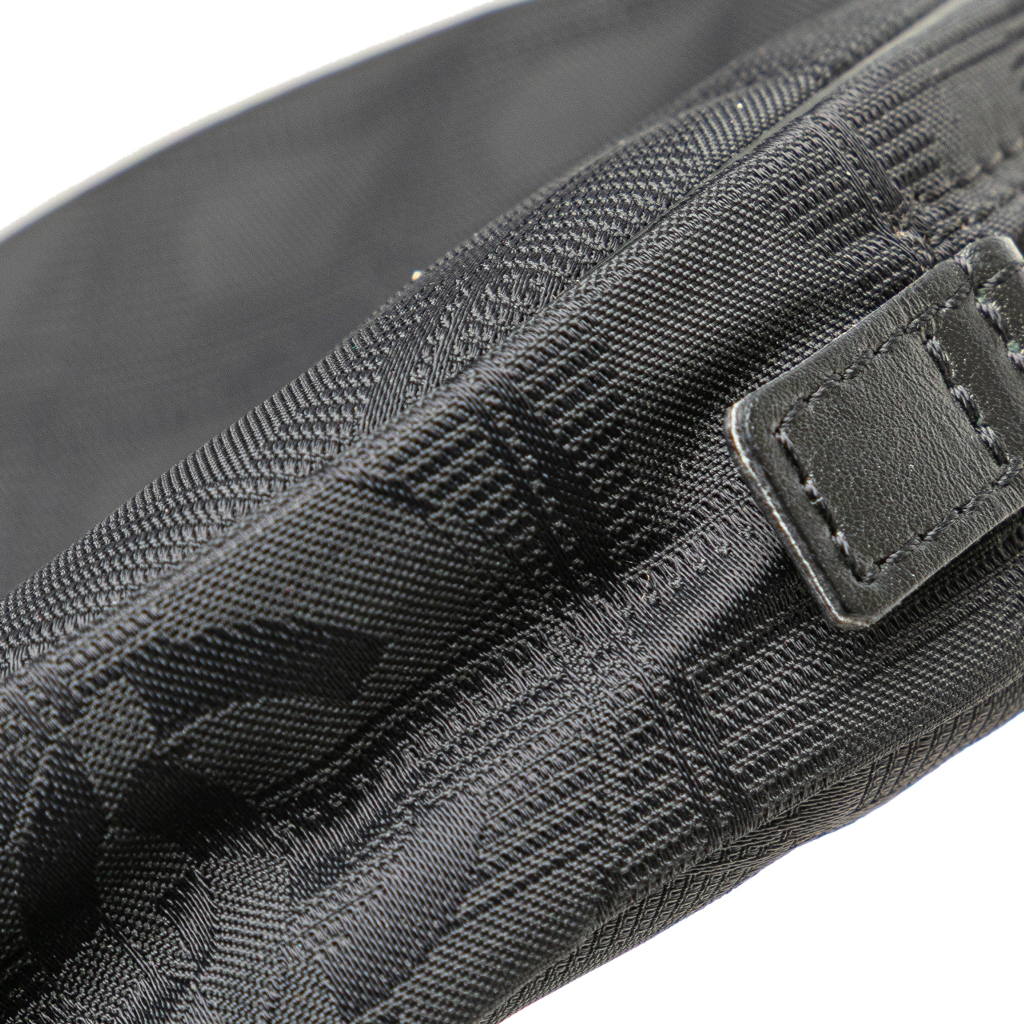 New Travel Line Nylon Round Pouch - Image 8