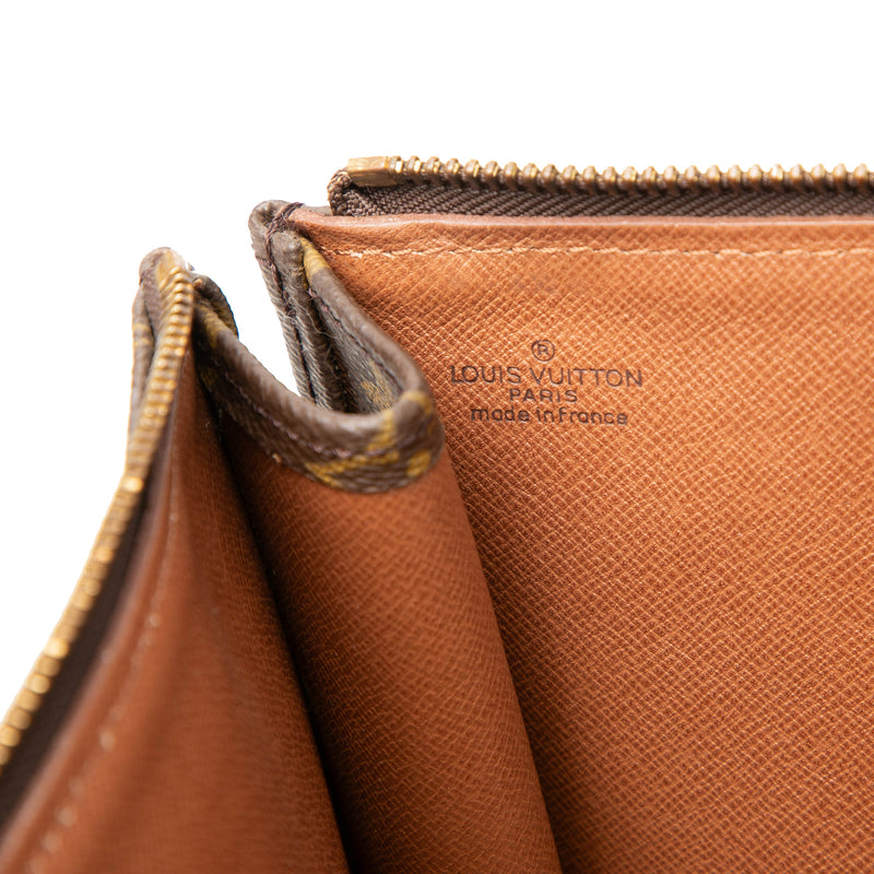 Monogram Poche Documents Portfolio - Image 5