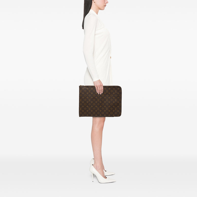 Monogram Poche Documents Portfolio - Image 7