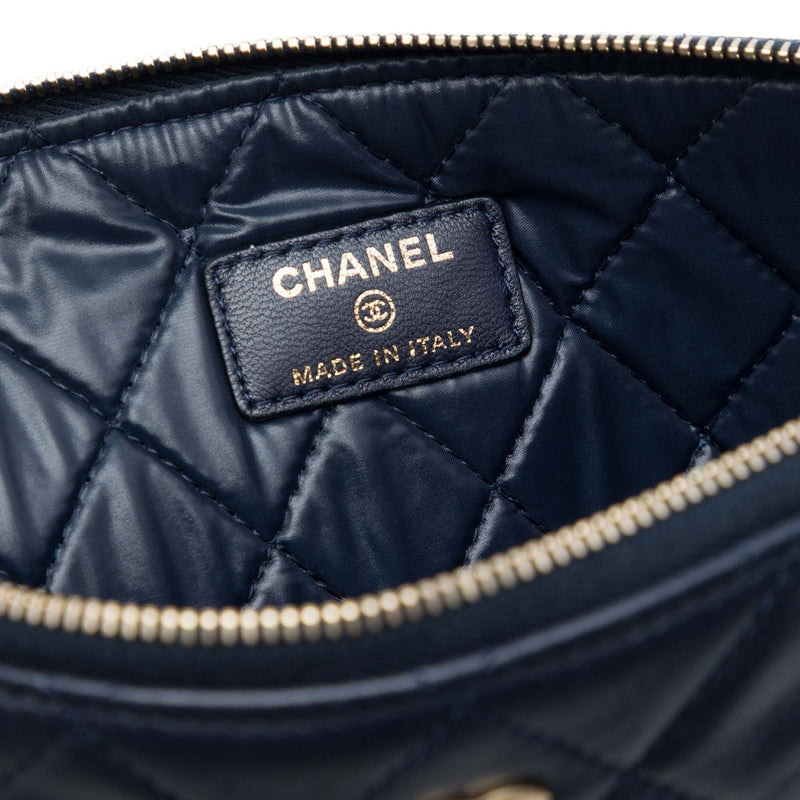 Medium Quilted Lambskin O Case Clutch - Image 5