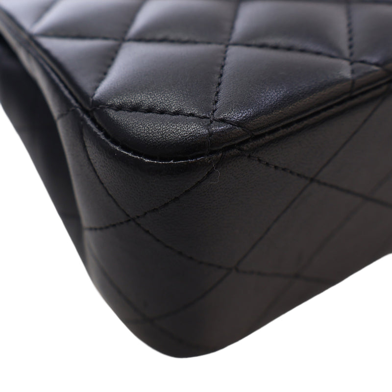 Medium Classic Lambskin Double Flap - Image 9